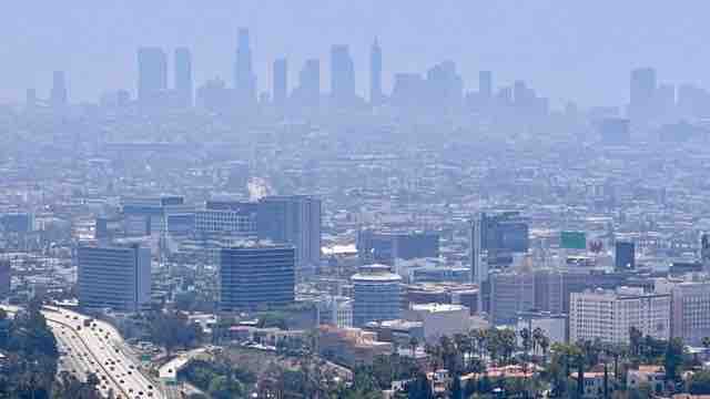 南加州空气污染达到危险水平！