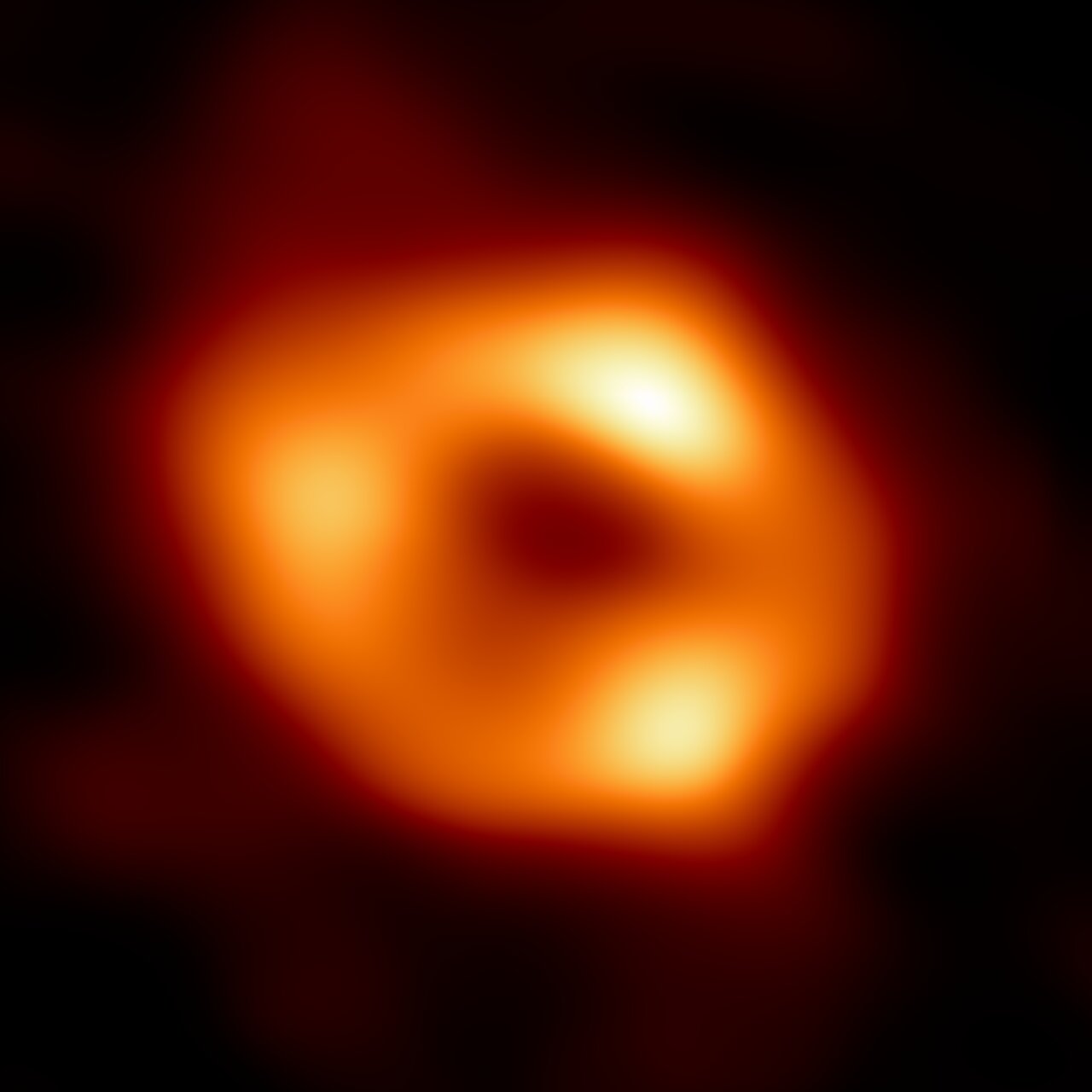 银河系首张黑洞照片面世！NASA公布黑洞的声音！