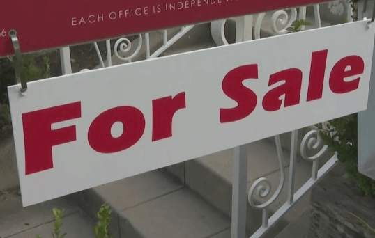 洛杉矶房屋销售 过去一年下降近25%