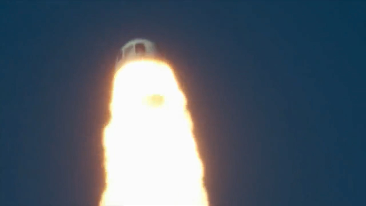 现场视频：蓝色起源火箭发射失败触发太空舱逃生系统
