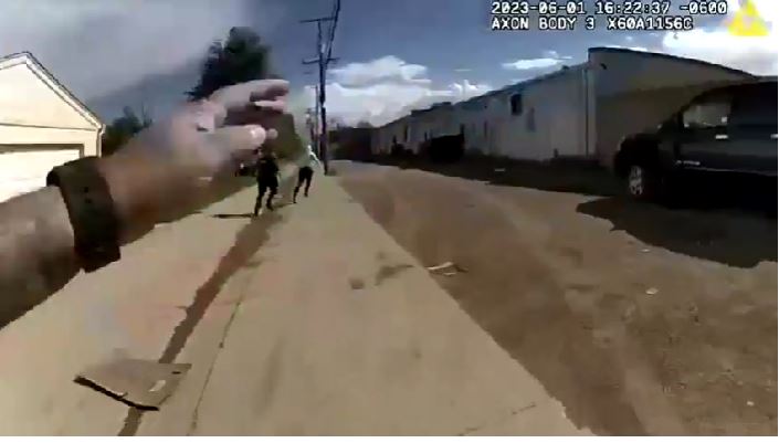 科罗拉多警察击毙14岁少年 随身摄像机被公开