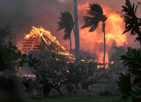 仿佛世界末日！夏威夷火灾已致53人死亡 居民被迫跳海逃生 拜登立即签署灾难声明