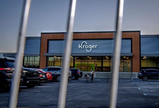 杂货连锁店克罗格同意支付约12亿美元以应对有关阿片药物危机的指控