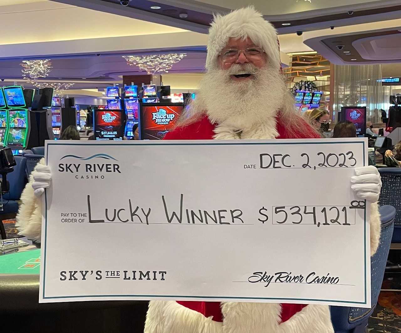 圣诞老人提前为一名幸运「天河」客人送出53万美金巨额大礼
